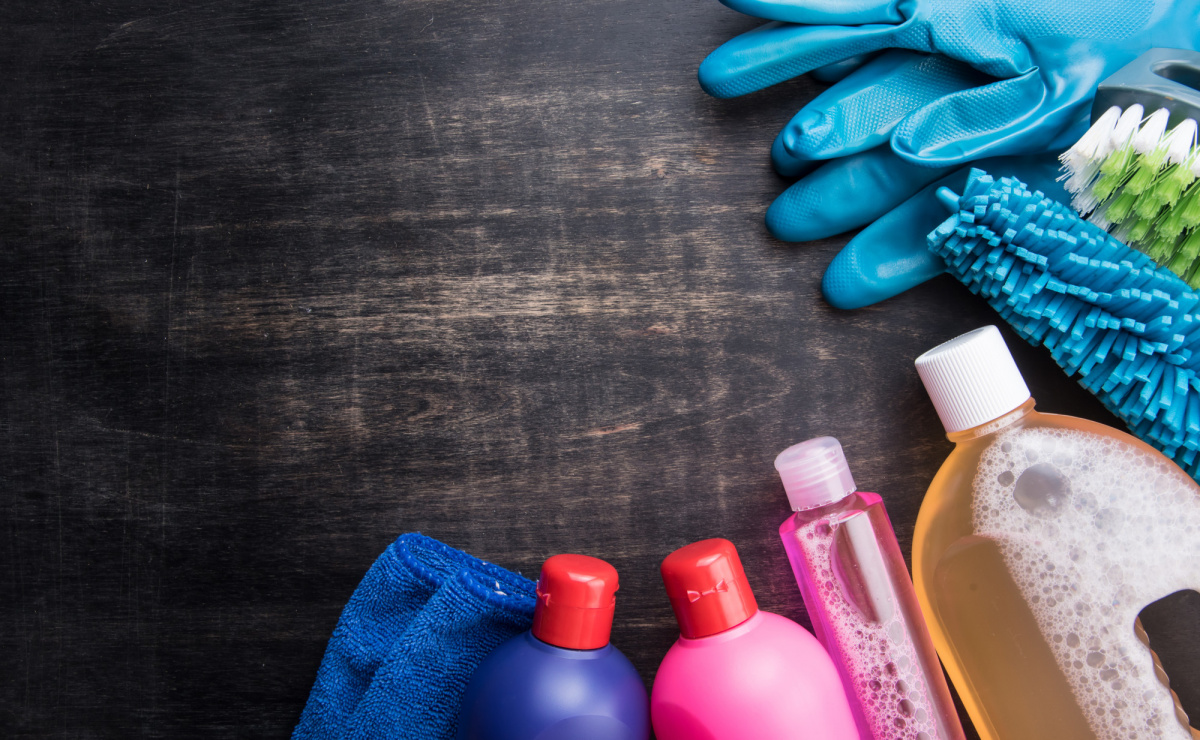 The Complete Cleaning Equipment and Supplies Checklist You Need