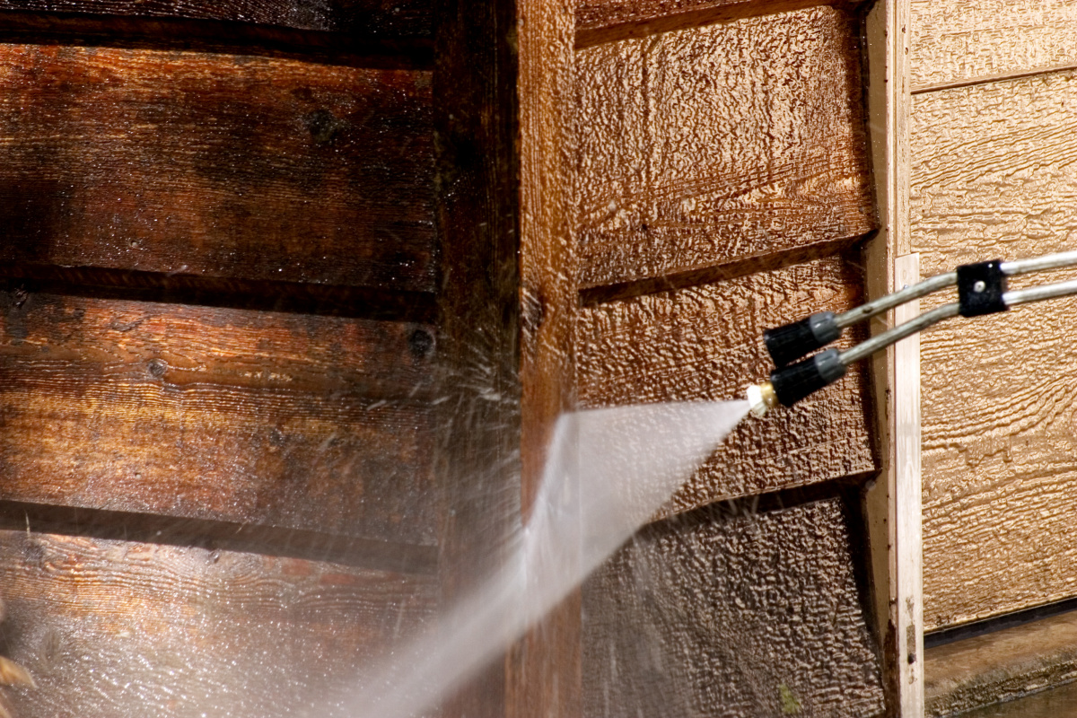 5 Spots Power Washing is Needed–but Rarely Done