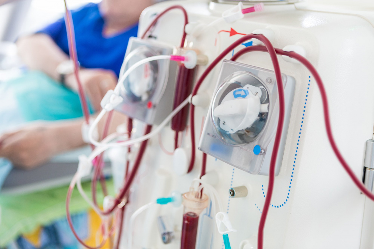 Dialysis Center Cleanliness Standards and Contagion Prevention